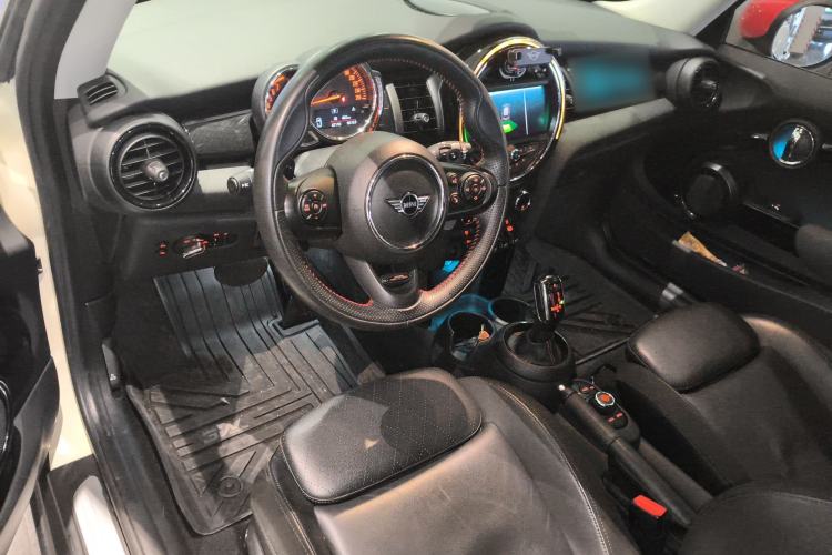 Used MINI 2019 2.0T COOPER S Classic Edition
