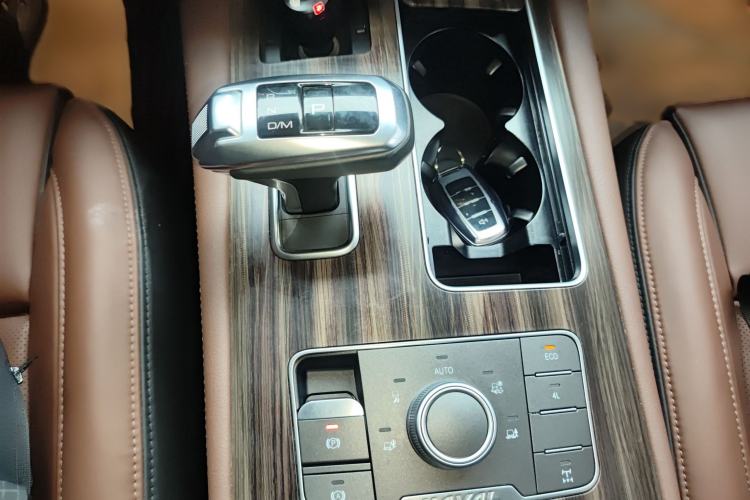 Used Haval H9 2017 2.0T Gasoline 4x4 Premium 5-Seater