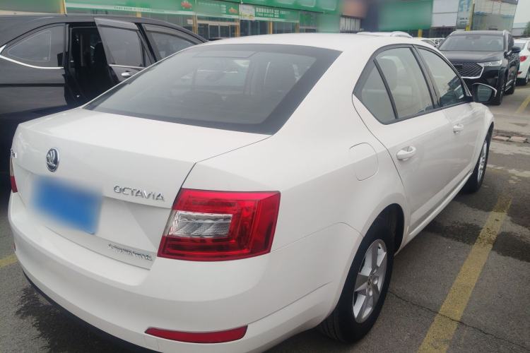 Used Skoda Octavia 2017 Classic Model 1.6L Automatic Standard Edition