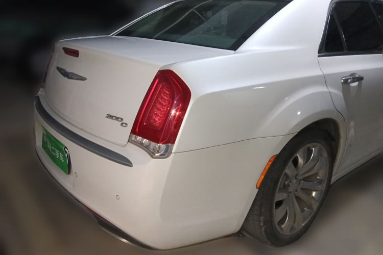 Used Chrysler 300C 2014 3.0L Excellence Edition