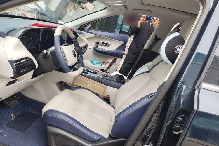 Used Dongfeng Aeolus Huge 2022 Mach Dual-Motor 1.5T MHD Dare-to-Dream Edition Left Front Seat