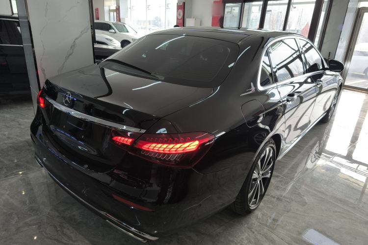 Used Mercedes-Benz E-Class New Energy 2023 E 350 e L Plug-in Hybrid Sedan
