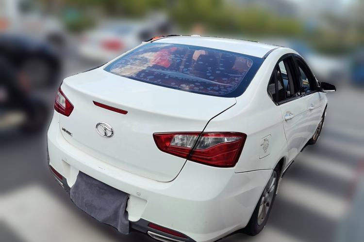 Used Soueast V5 Lingzhi 2014 1.5L Manual Luxury Model