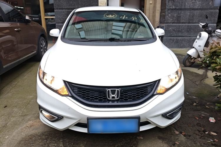 Used Honda Jade 2013 1.8L automatic Comfort version 5 seats Front
