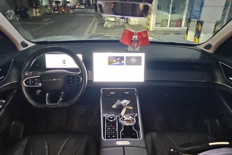 Used Chery Fengyun T9 2024 120 Long-Range Comfort Version 7-Seater Lithium-Ion Battery Center Console