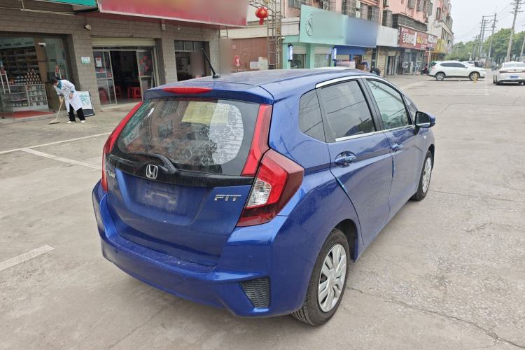 Used Honda Fit 2016 1.5L LXS CVT Comfort Sunroof Version Rear Right 45 Deg