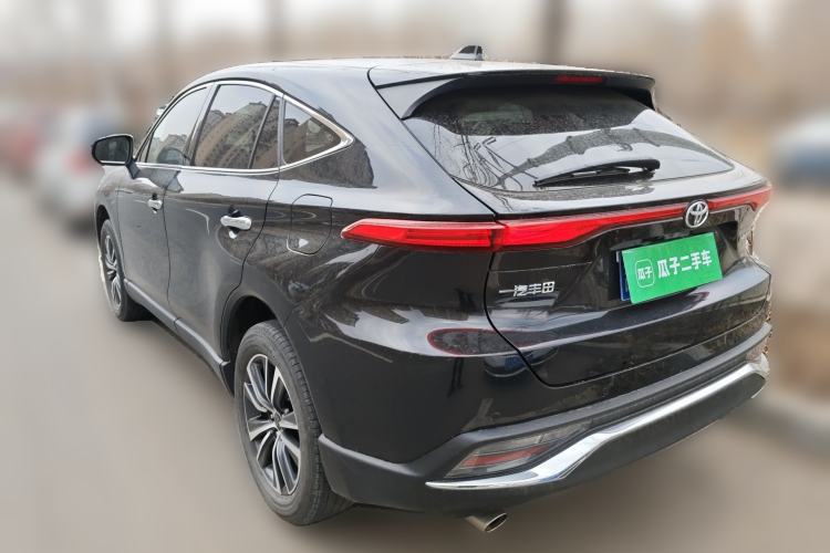 Used Toyota Harrier 2023 2.0L CVT Two-Wheel Drive Luxury Edition Rear Left 45 Deg