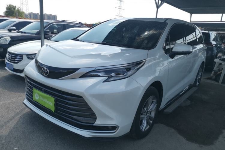 Used Toyota SIENNA 2024 2.5L Hybrid Four-Wheel Drive Prestige Edition