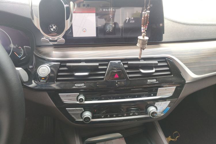 Used BMW 5 Series 2019 530Li Leading Model Luxury Package
