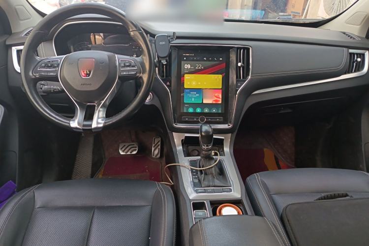 Used Roewe RX5 2018 30T Two-Wheel Drive Automatic Internet Smart Edition Center Console