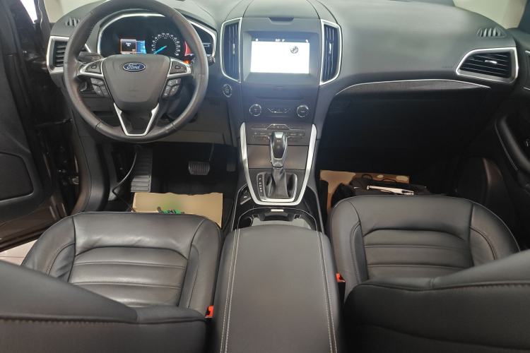 Used Ford Edge 2016 EcoBoost 245 Two-Wheel-Drive Titanium 7-Seater