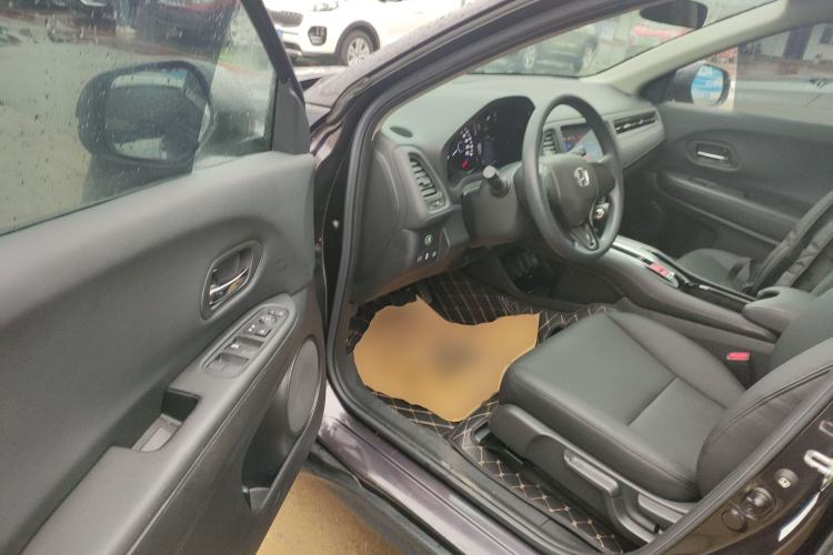 Used Honda Vezel 2020 1.5L CVT Elite Edition
