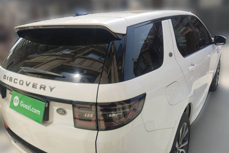 Used Land Rover Discovery Sport 2020 249 PS R-Dynamic Performance Edition Rear Right 45 Deg