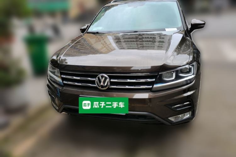 Used Volkswagen Tiguan L 2018 Facelift 330TSI Automatic Two-Wheel Drive Luxury Edition Front