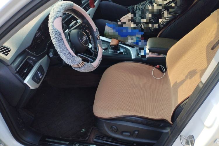 Used Audi A4L 2019 40 TFSI Fashion Edition China VI Emission Standard