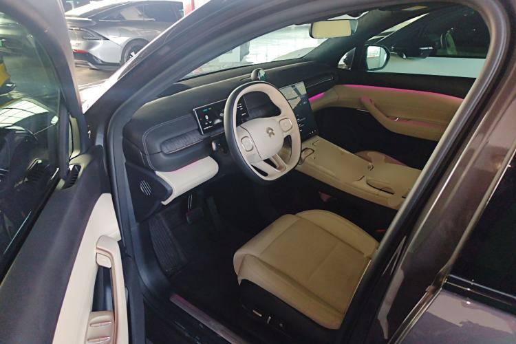 Used Nio ES6 2024 75 kWh
