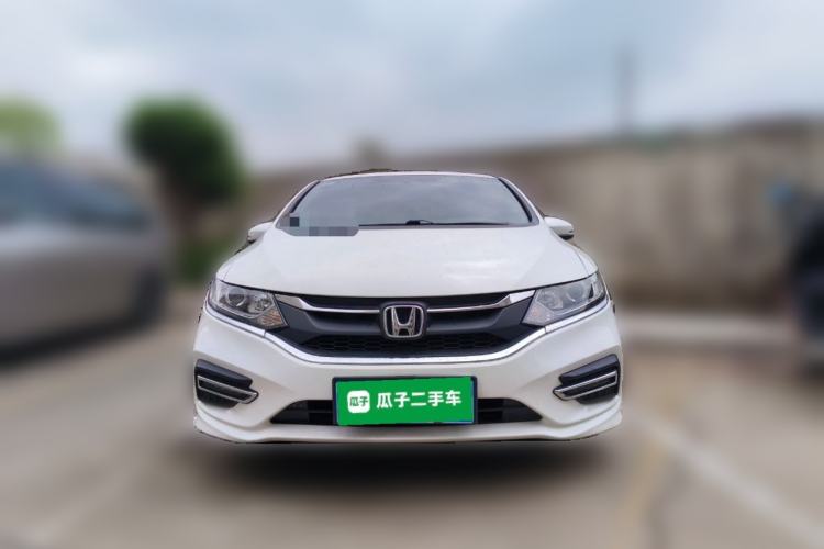 Used Honda Jade 2017 1.8L automatic Comfort version 5 seats
