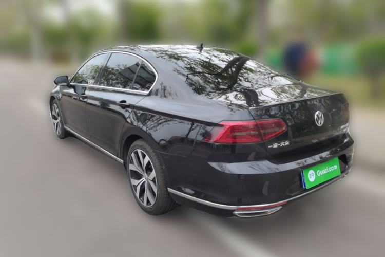 Used Volkswagen Magotan 2018 380TSI DSG Prestige Model Rear Left 45 Deg