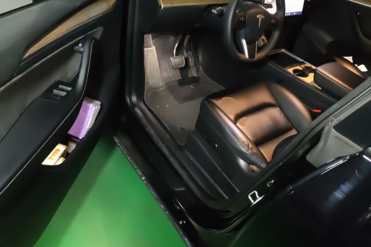 Used Tesla Model Y 2022 Rear-Wheel-Drive Version