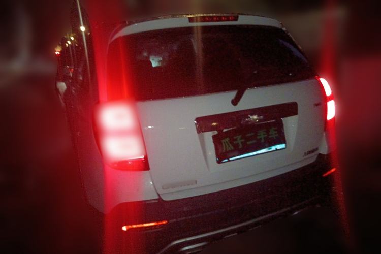 Used Chevrolet Captiva 2015 2.4L 4x4 Flagship Edition 7-Seater
