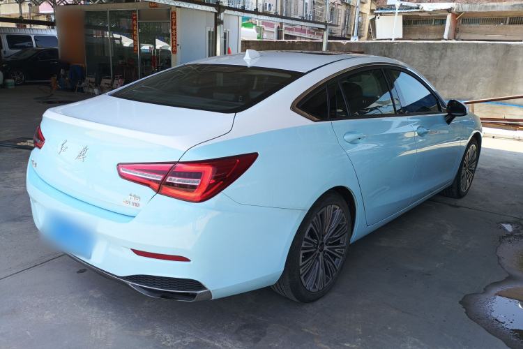 Used Hongqi H5 2022 Classic Model Facelift 1.8T Automatic Smart Connect Flagship Edition
