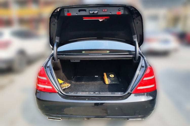 Used Mercedes-Benz S-Class 2012 S 350 L Grand Edition Trunk