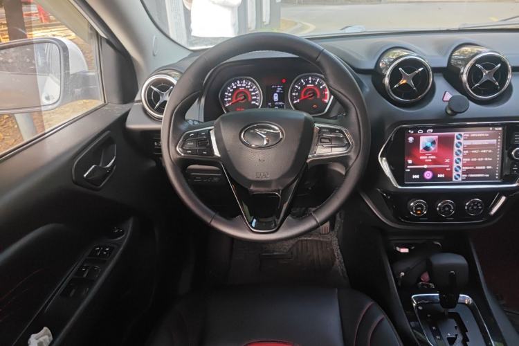 Used Soueast DX3 2018 1.5T CVT Luxury Model Steering Wheel