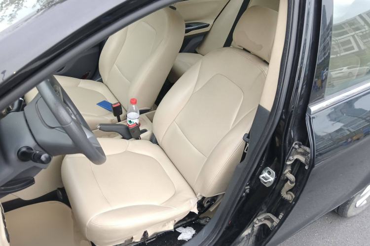 Used JAC J6 A30 2013 1.5L Manual Luxury Model China IV Standard
