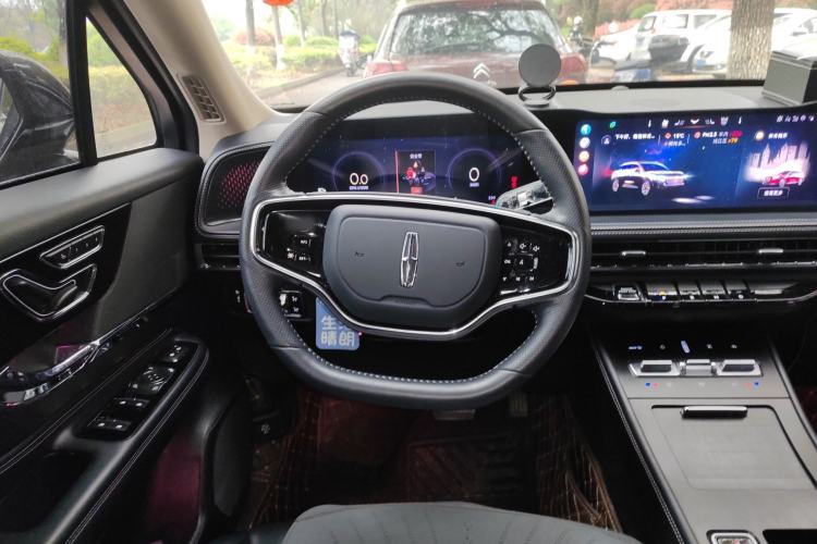 Used Lincoln Corsair 2023 2.0T Two-Wheel Drive Luxury Edition Steering Wheel