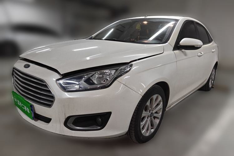 Used Ford Escort 2015 1.5L Automatic Fashion Model