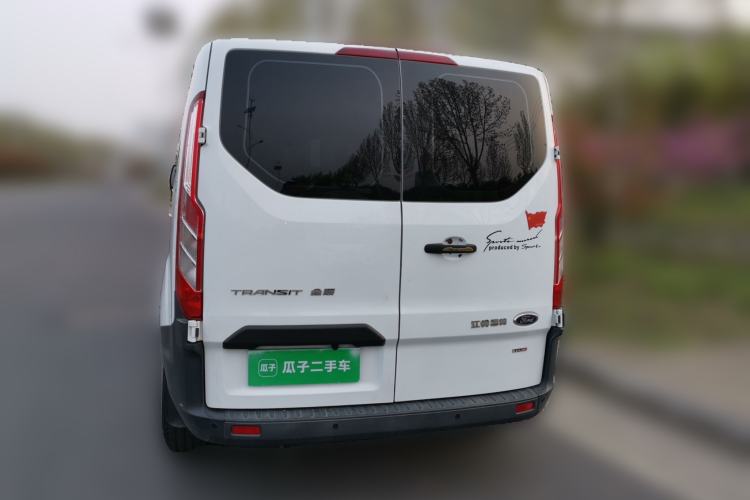 Used Ford Transit 2017 2.0T Diesel Multi-Purpose Commercial Vehicle Short Wheelbase Low Roof China V Standard

