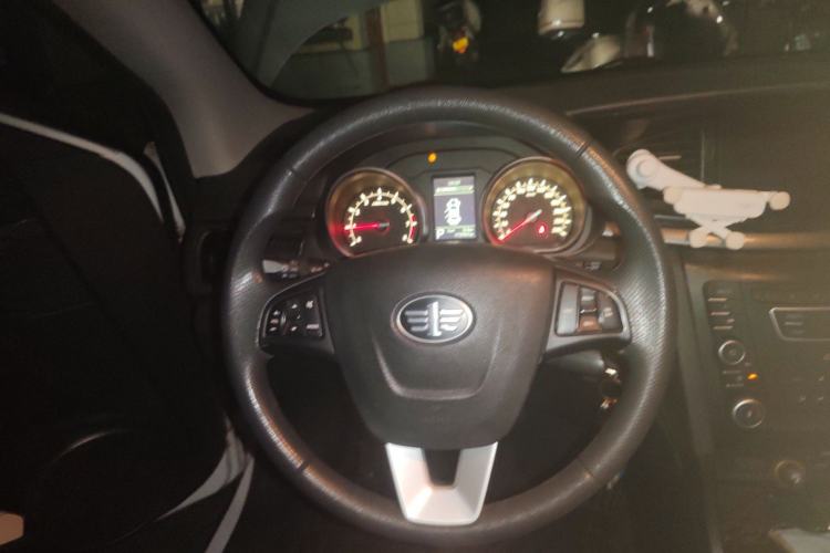 Used Bestune B50 2016 1.6L automatic comfort version
