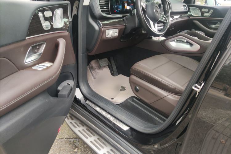 Used Mercedes-Benz GLE 2021 GLE 350 4MATIC Stylish Model Driver Seat