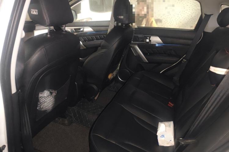 Used Haval H2 2016 Red-Label 1.5T Manual Two-Wheel Drive Luxury Model