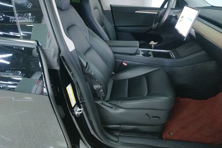 Used Tesla Model Y 2021 Standard Range Rear-Wheel Drive Version