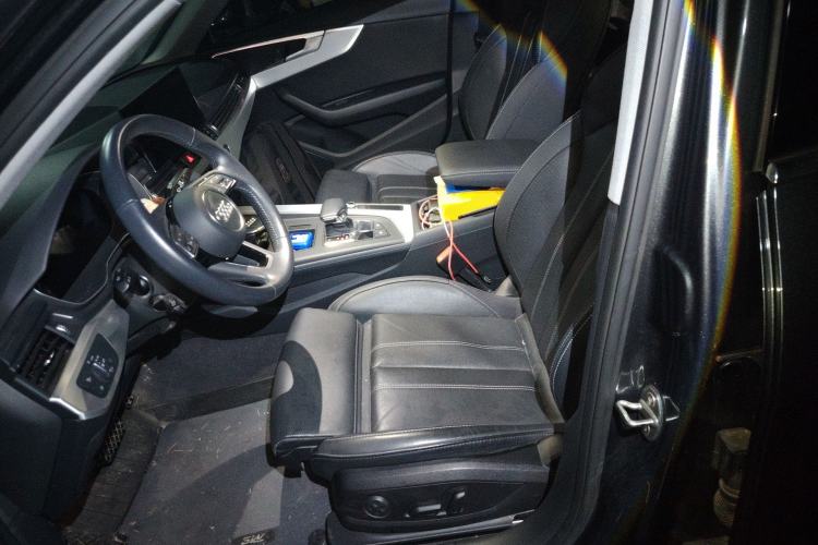 Used Audi A4L 2022 40 TFSI Luxury Dynamic Model Left Front Seat