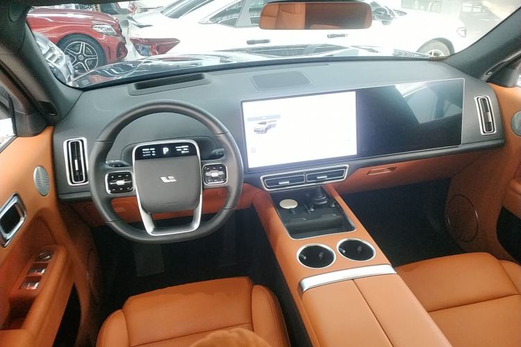 Used Li Auto L7 2023 Air model
