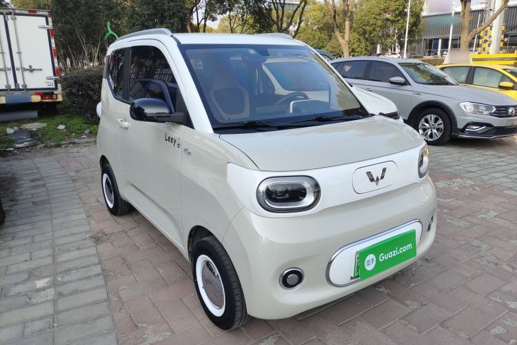 Used Wuling Hongguang MINIEV 2024 3rd Generation 215km Advanced Version
