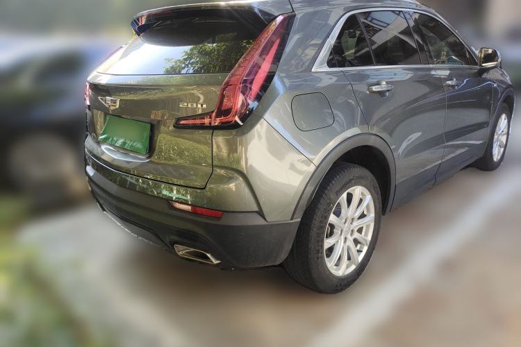 Used Cadillac XT4 2018 28T Two-Wheel Drive Tech Version