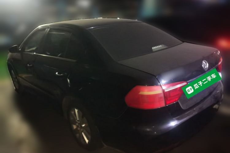 Used Volkswagen Lavida 2013 Restyled Classic 1.6L Manual Comfort Edition
