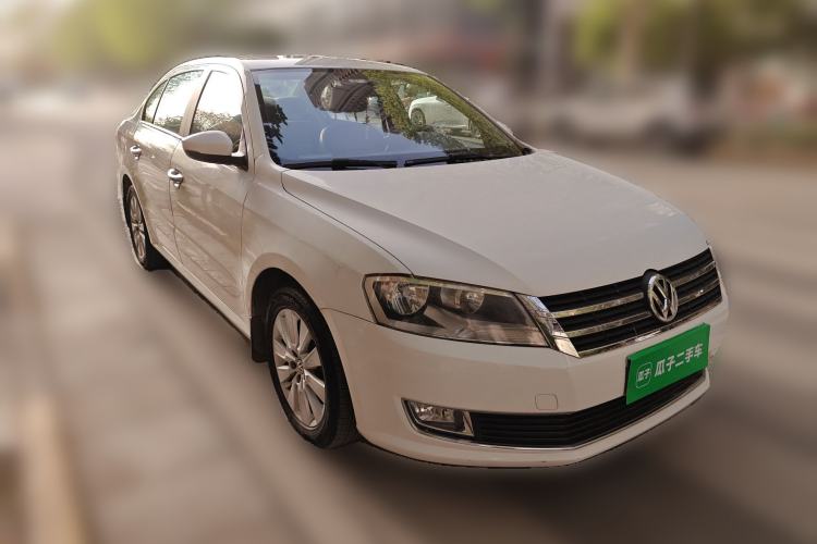 Used Volkswagen Lavida 2013 Revised Classic 1.6L Automatic Fashion Edition