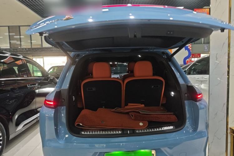 Used Li Auto L8 2023 Max model Trunk