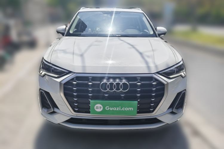 Used Audi Q3 2021 35 TFSI Progressive Dynamic Edition
