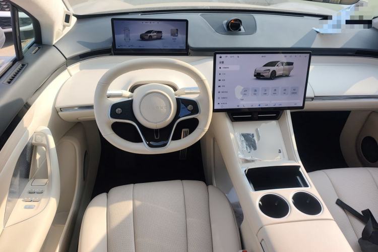 Used Hima Luxeed R7 2025 Range-Extended Version 251 km Max
