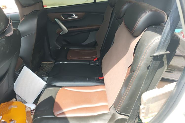 Used SWM X7 2017 1.5T automatic smart version 7 seats Left Rear Seat