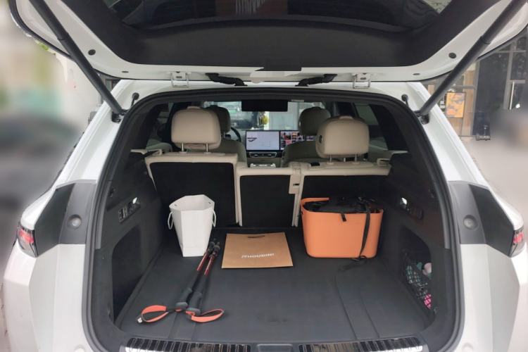 Used Li Auto L7 2023 Max model Trunk