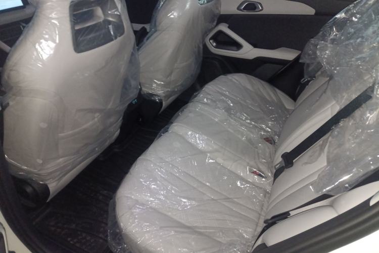 Used BYD Yuan UP 2025 Model 301KM Leading Version