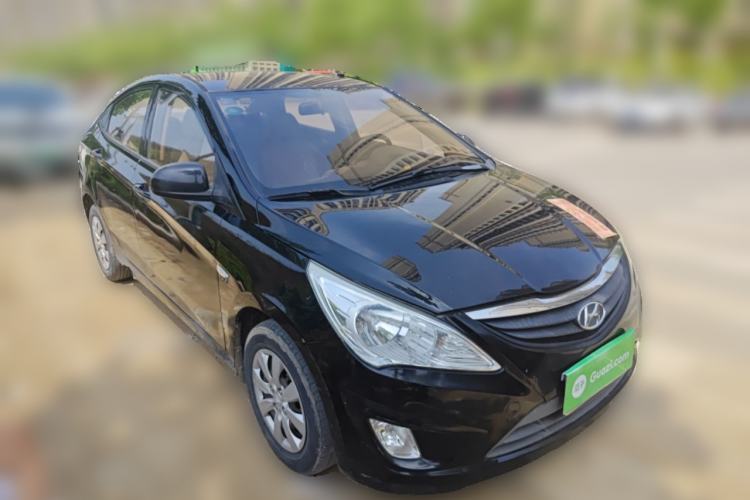 Used Hyundai Verna (older generation) 2010 Sedan 1.4L Manual Comfort GS
