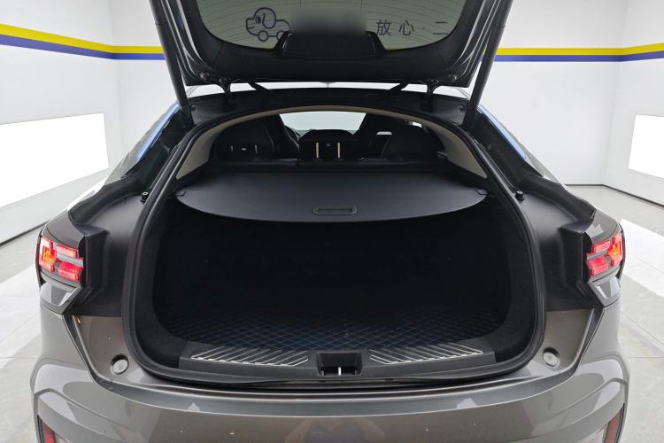 Used Lynk & Co 05 2020 2.0TD Two-Wheel Drive Shine Halo