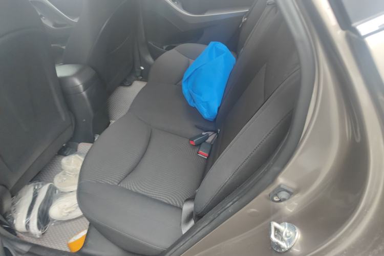 Used Hyundai Elantra (5th Generation / Langdong) 2016 1.6L Automatic Prestige Model